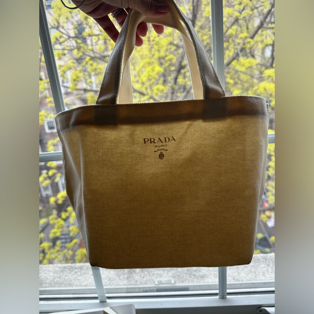 Prada L'Homme L'Eau Novelty Toilet Tote - Picture 8 of 13